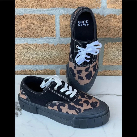 GOOD NEWS
Softball 2 Low Top Sneakers In Animal 8 - Picture 3 of 12